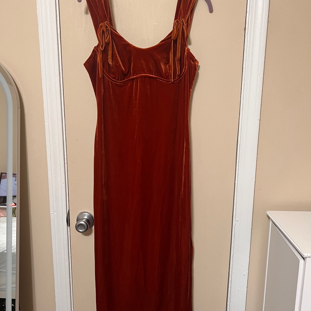 Elegant Rust Velvet Dress